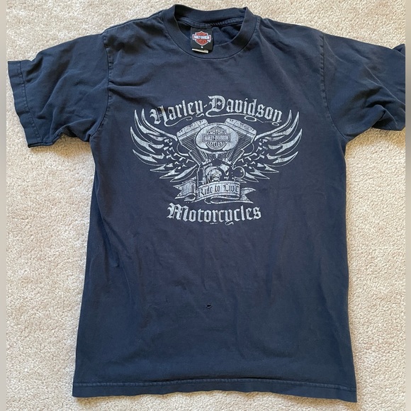 Harley-Davidson Tops - Harley-Davidson (2007) T-shirt women’s size Medium - Made in USA